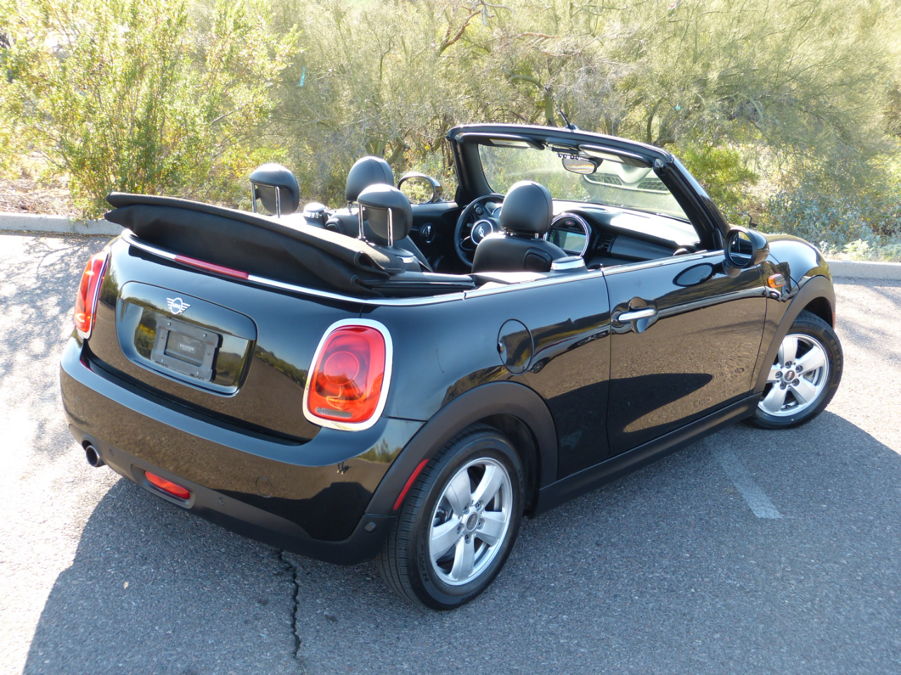 MINI Cooper Convertible 2dr Convertible 2019