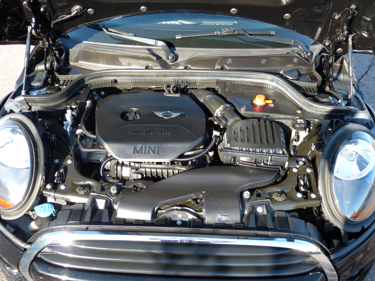 MINI Cooper Convertible 2dr Convertible 2019