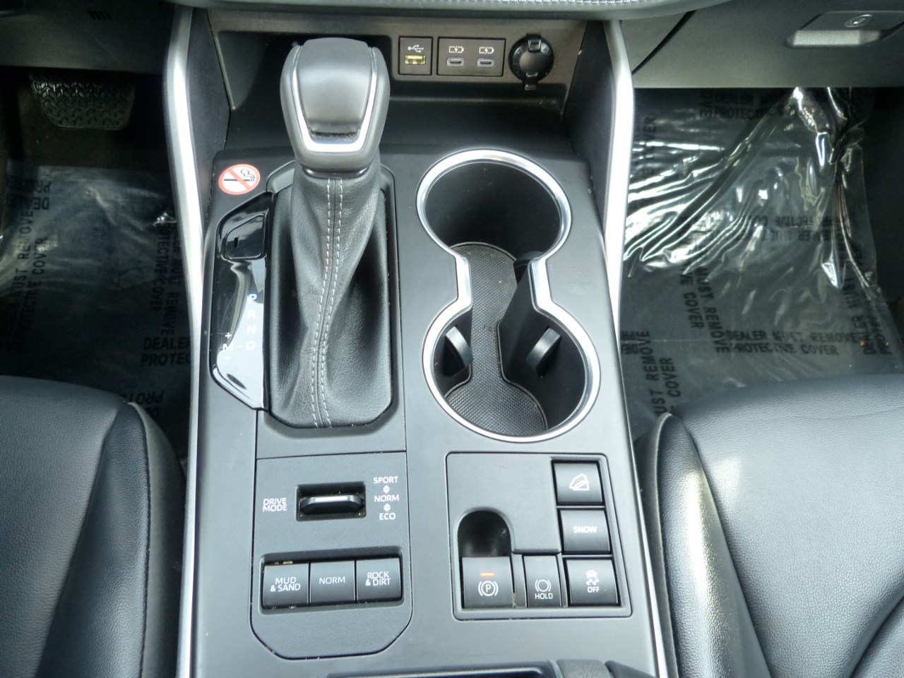 Toyota Highlander XLE 4D SUV FWD 2023