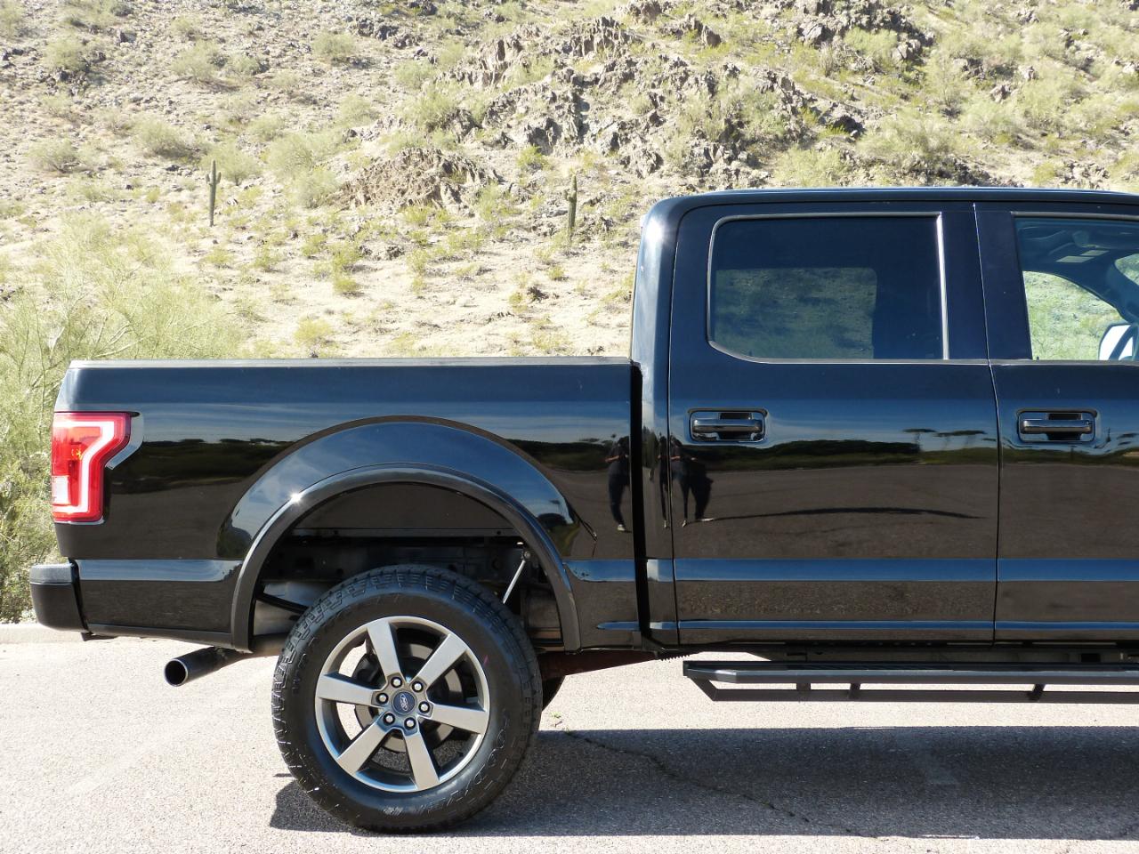 Ford F-150 XLT SuperCrew 5.5-ft. Bed 2WD 2016