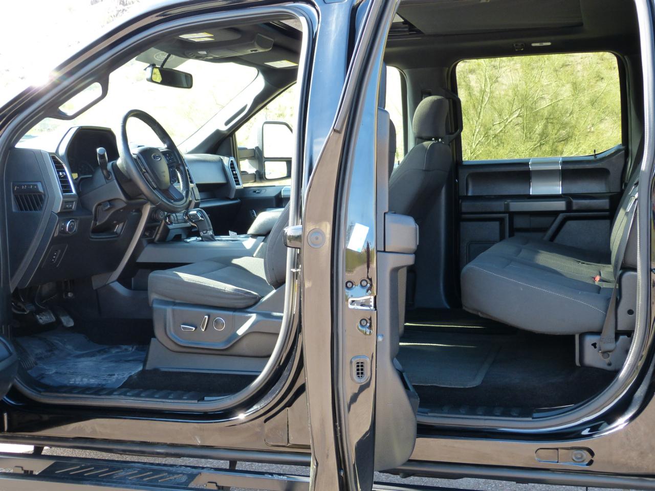 Ford F-150 XLT SuperCrew 5.5-ft. Bed 2WD 2016