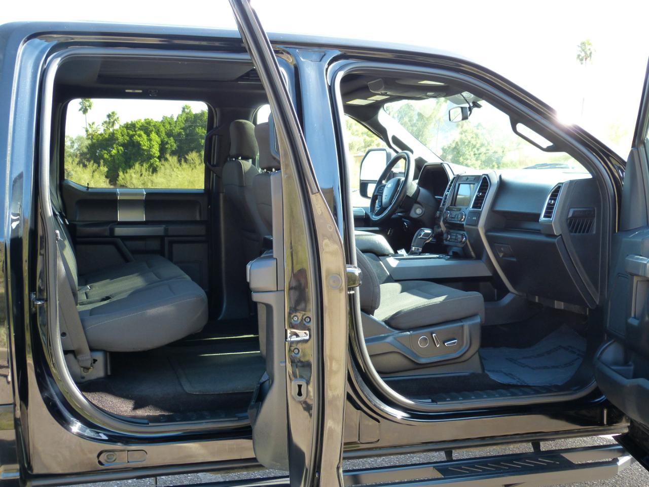 Ford F-150 XLT SuperCrew 5.5-ft. Bed 2WD 2016