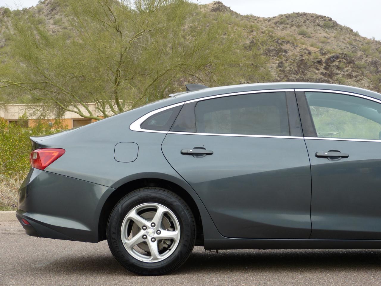 Chevrolet Malibu LS 4D Sedan 2018