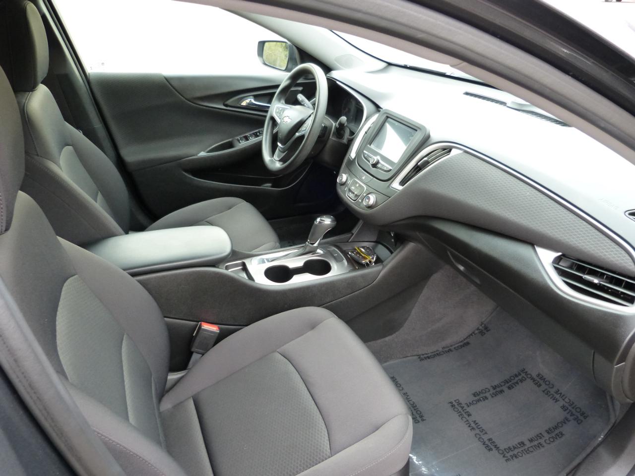 Chevrolet Malibu LS 4D Sedan 2018