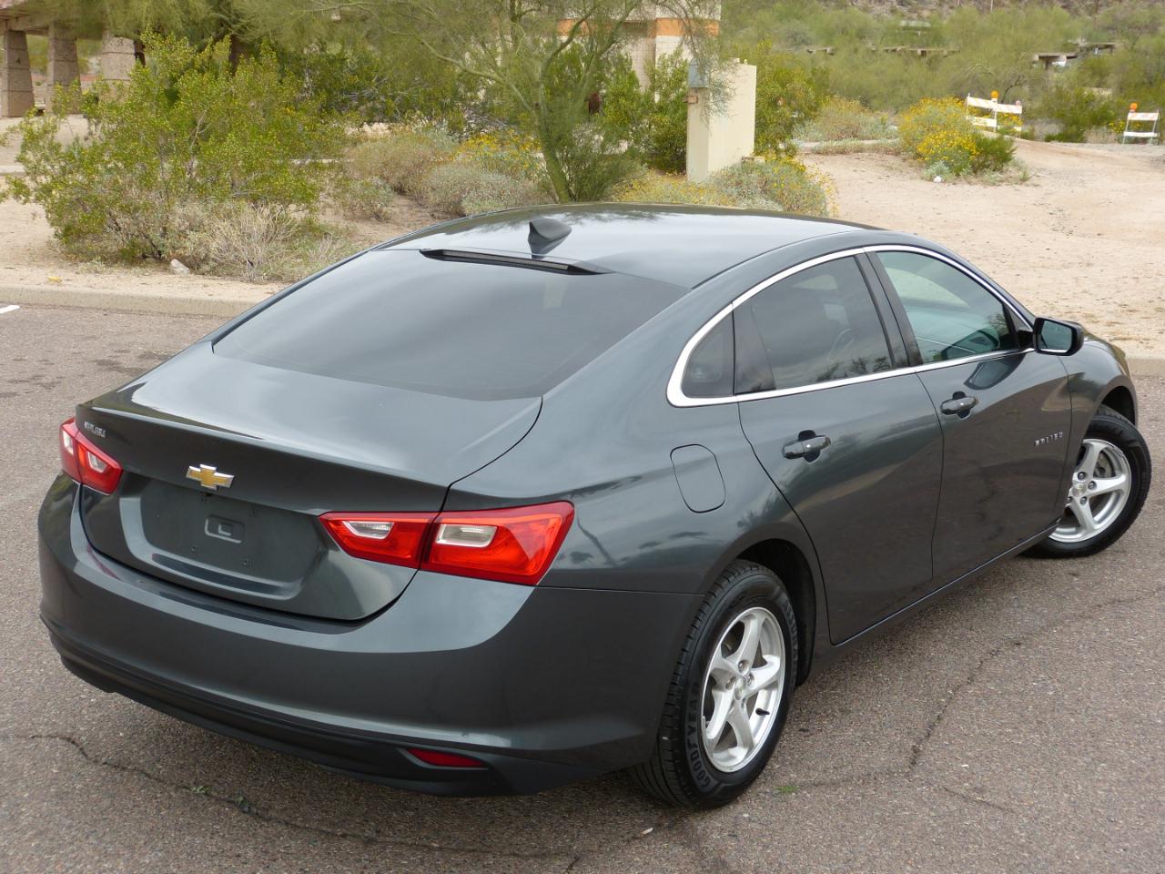 Chevrolet Malibu LS 4D Sedan 2018
