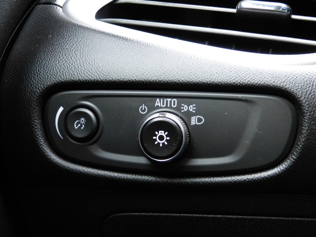 Chevrolet Malibu LS 4D Sedan 2018