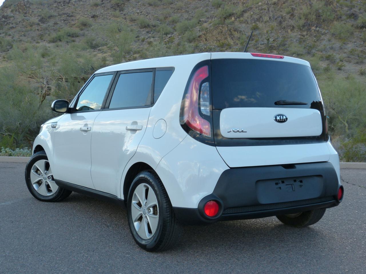 Kia Soul Base 6A 2016