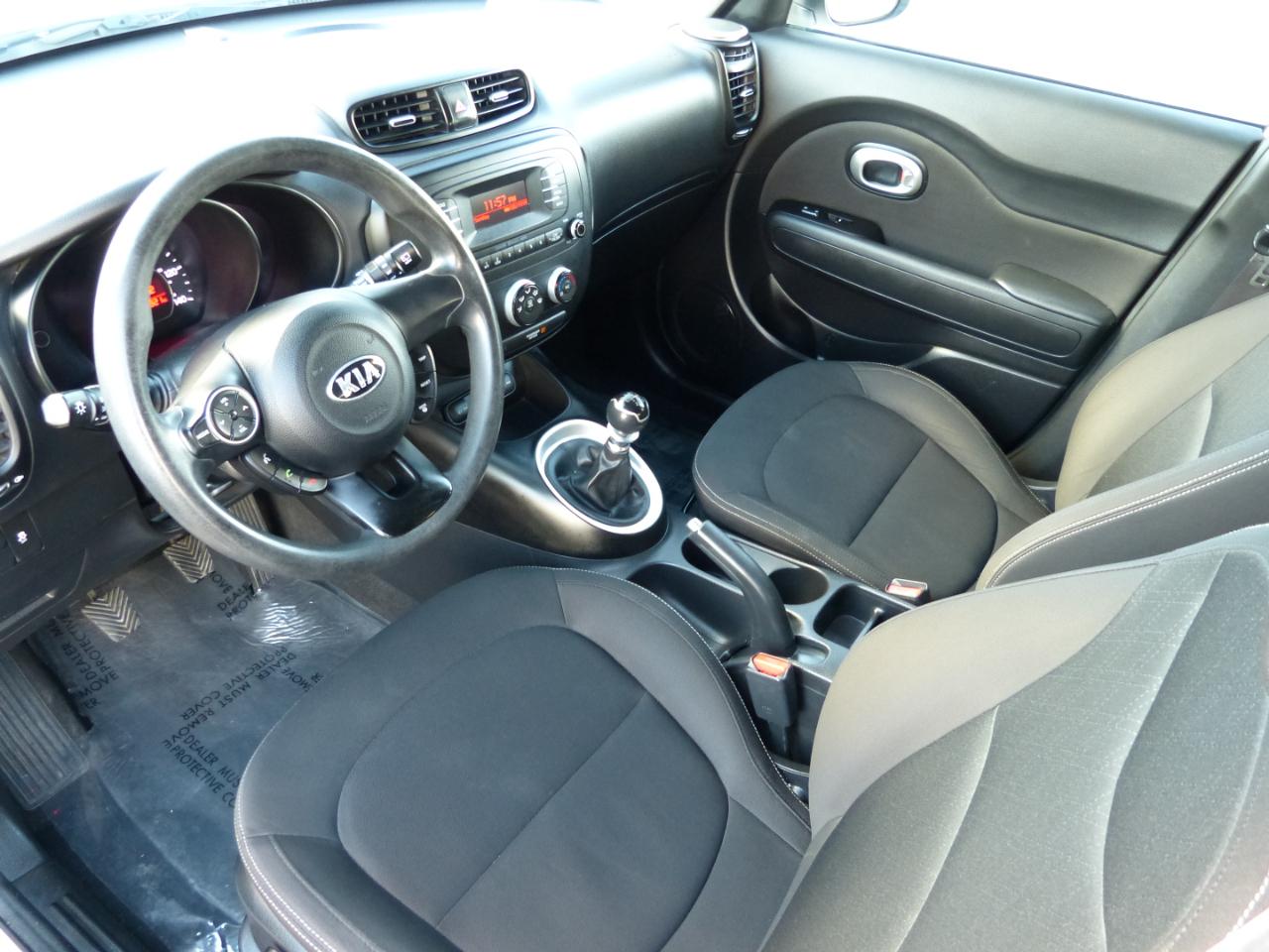 Kia Soul Base 6A 2016