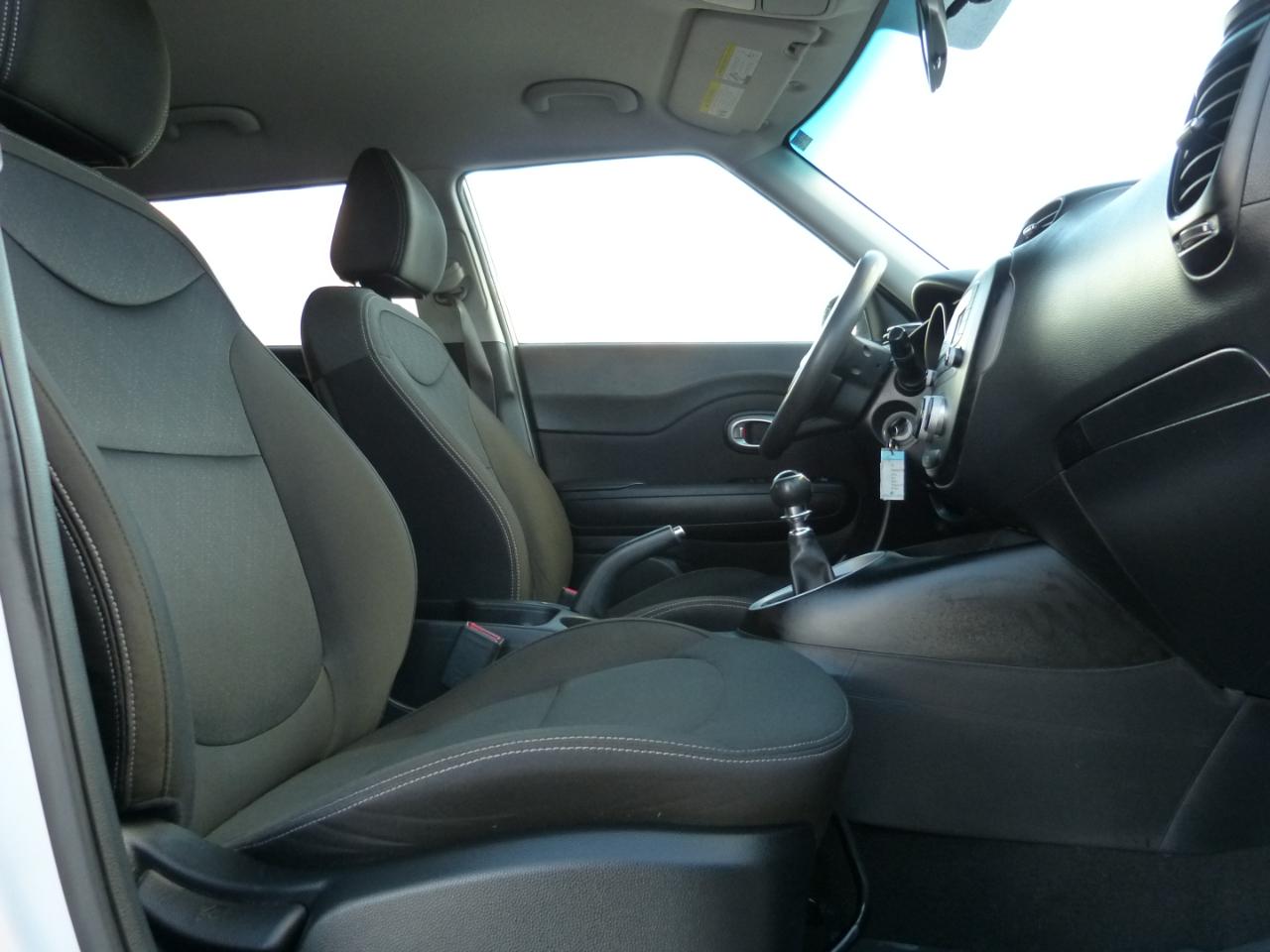 Kia Soul Base 6A 2016