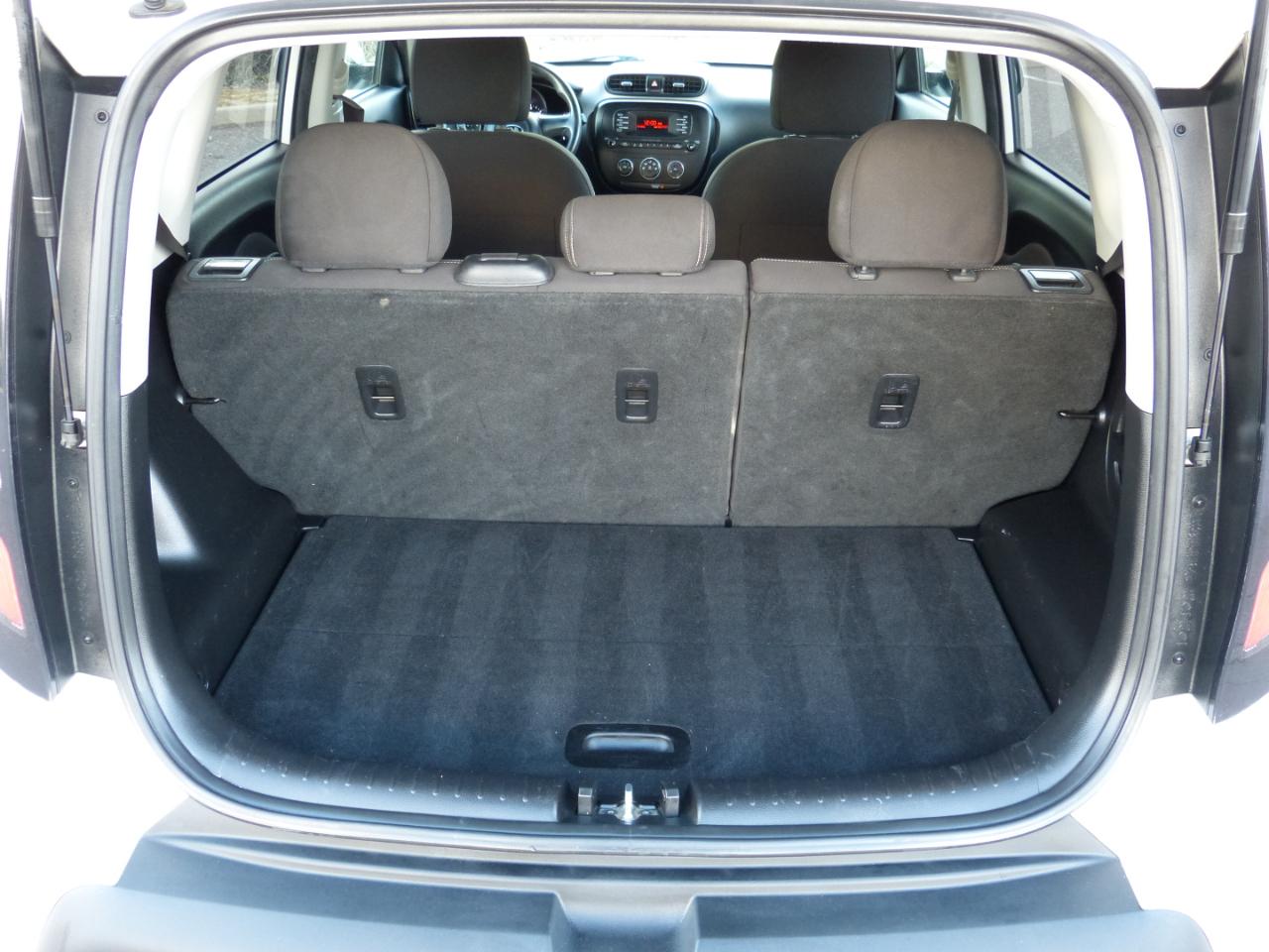 Kia Soul Base 6A 2016