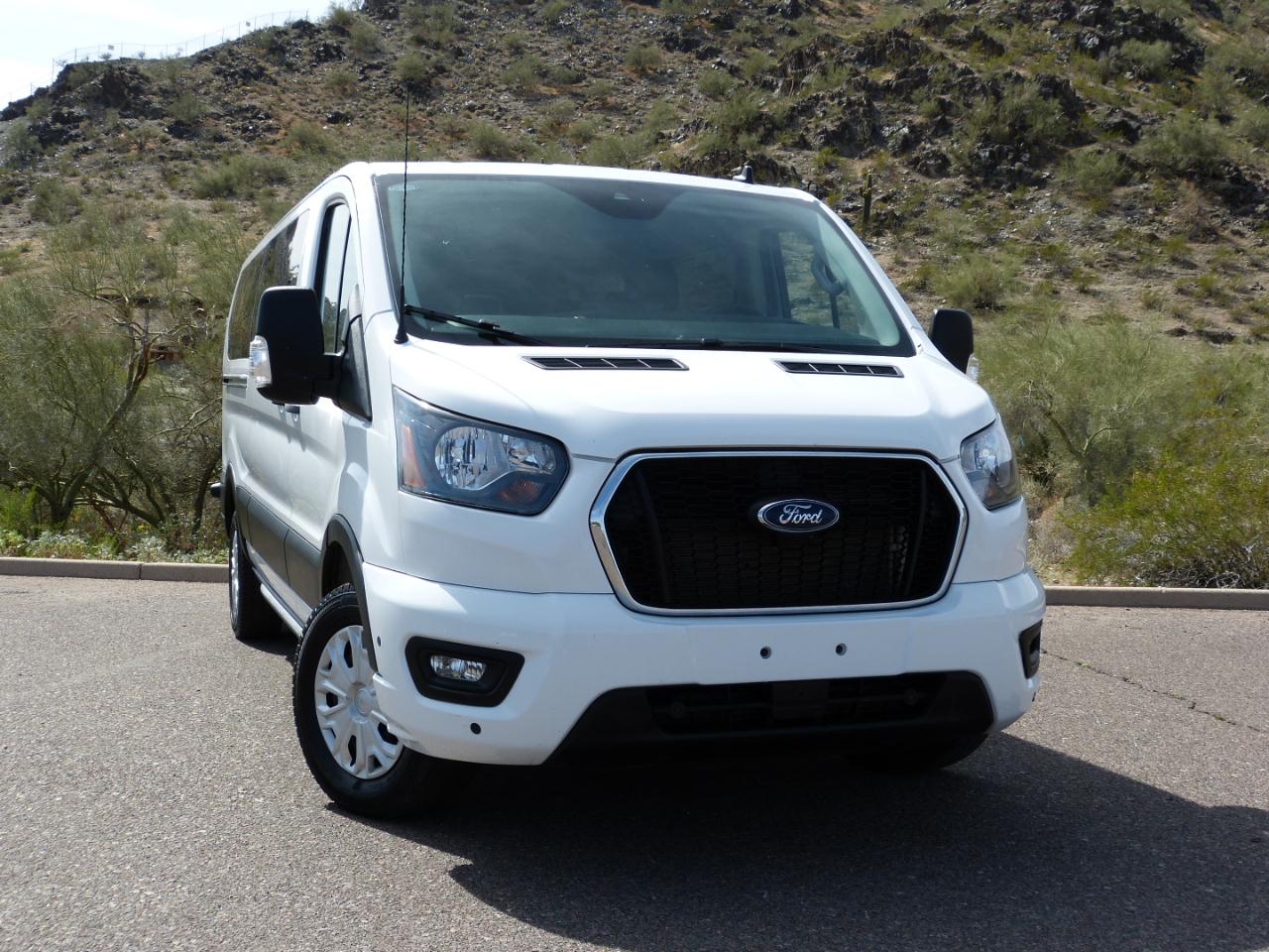 Ford Transit 350 Wagon Med. Roof XLT w/Sliding Pass. 148-in. WB 2024