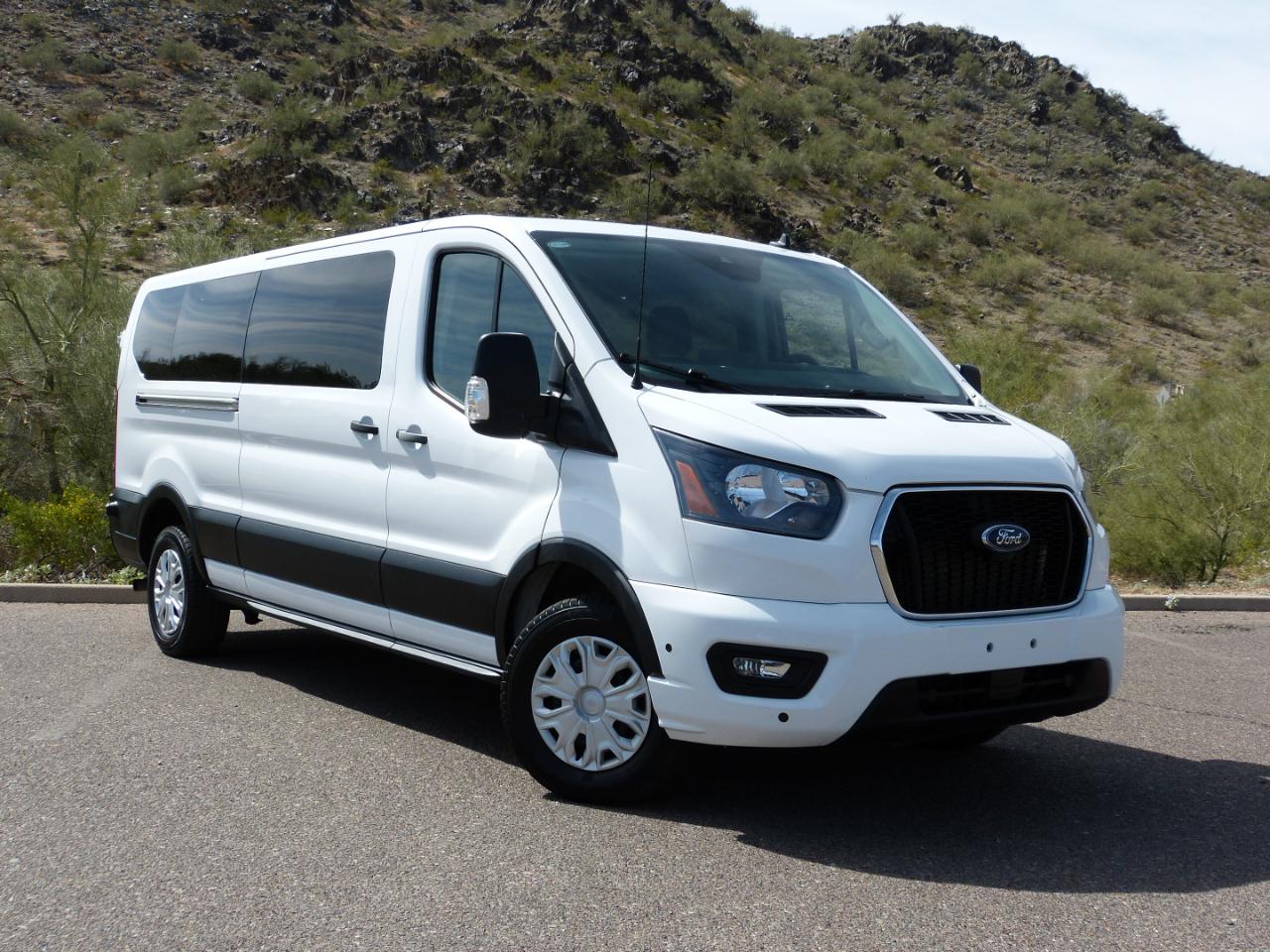 Ford Transit 350 Wagon Med. Roof XLT w/Sliding Pass. 148-in. WB 2024