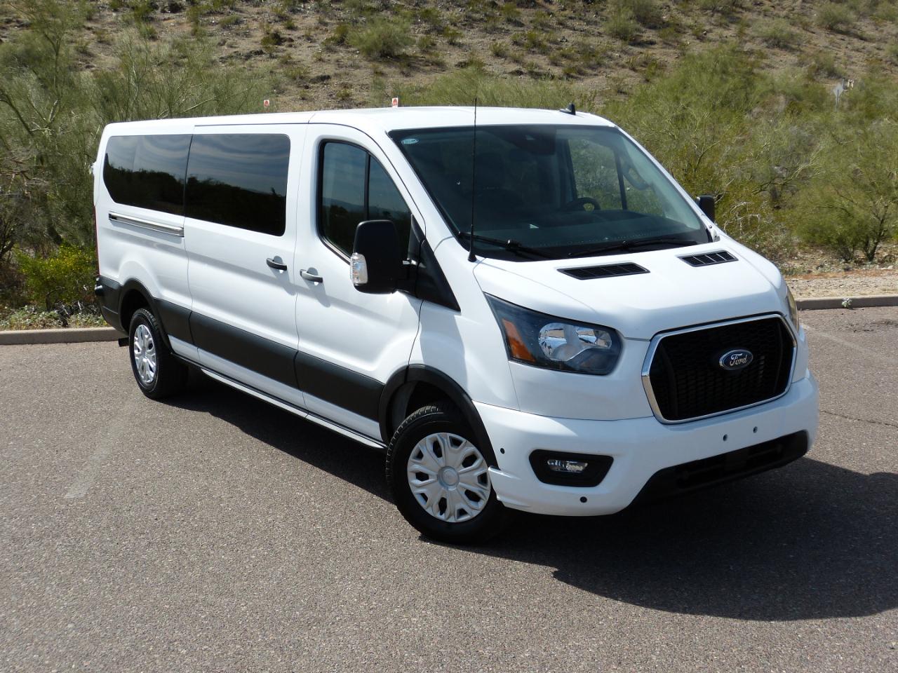 Ford Transit 350 Wagon Med. Roof XLT w/Sliding Pass. 148-in. WB 2024