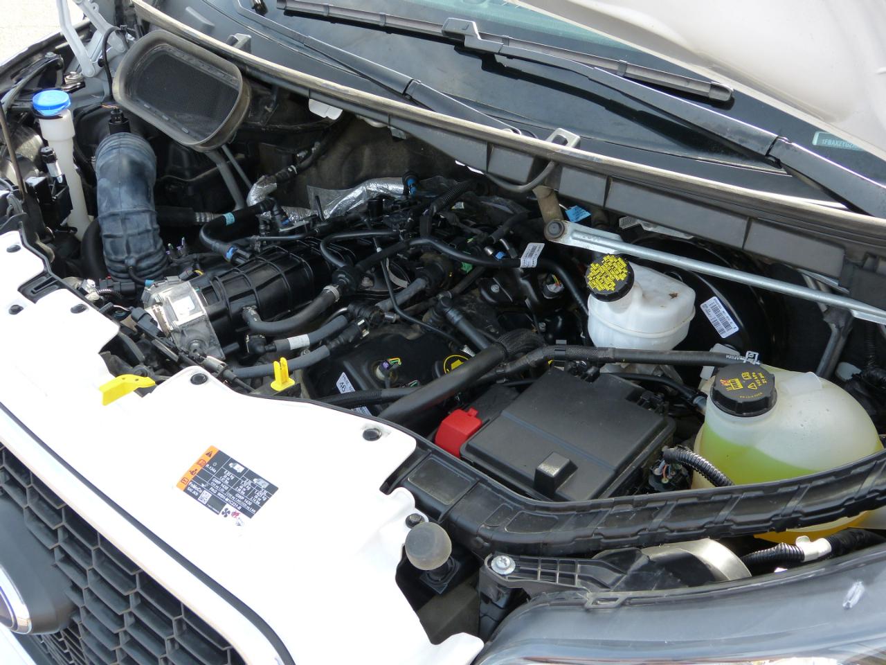 Ford Transit 350 Wagon Med. Roof XLT w/Sliding Pass. 148-in. WB 2024