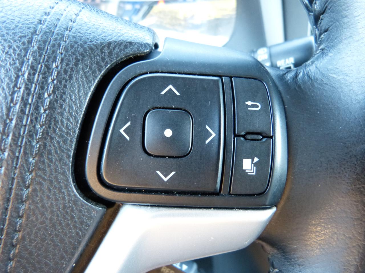 Toyota Sienna XLE FWD 8-Passenger V6 2016