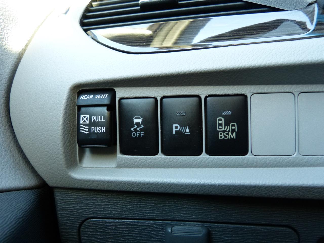 Toyota Sienna XLE FWD 8-Passenger V6 2016