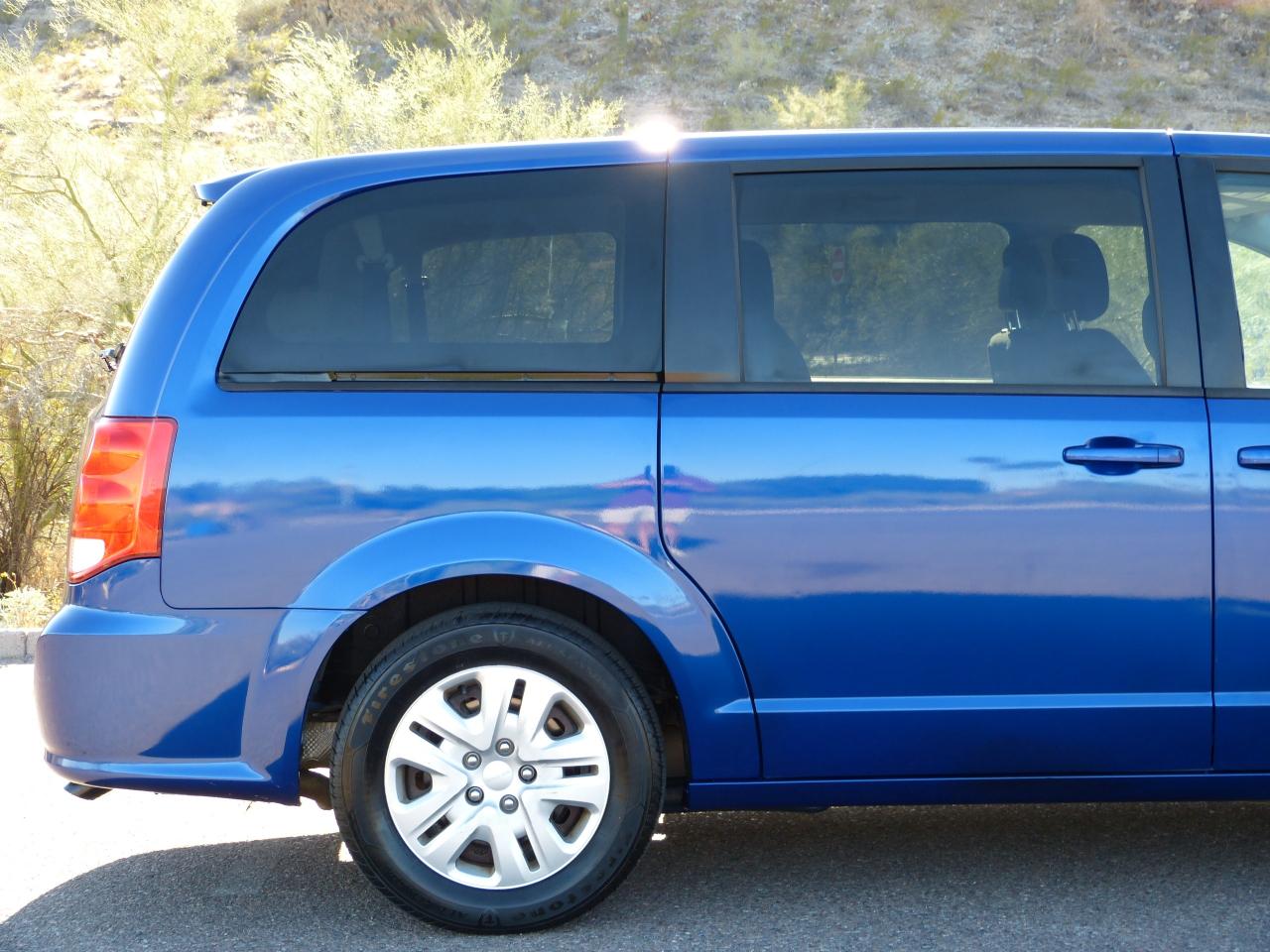 Dodge Grand Caravan SE 2018