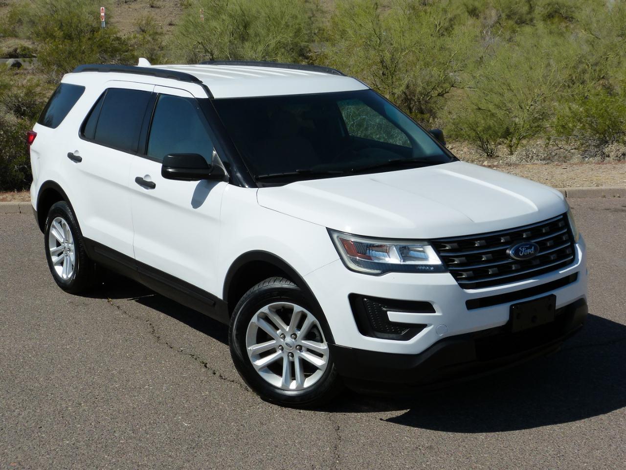 Ford Explorer Base 4WD 2016