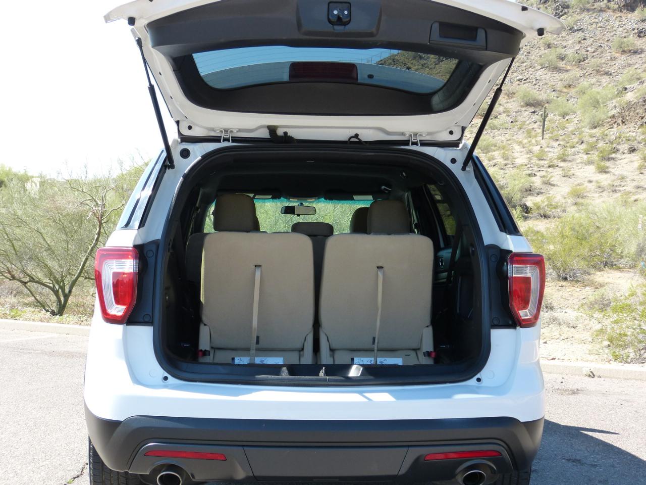 Ford Explorer Base 4WD 2016