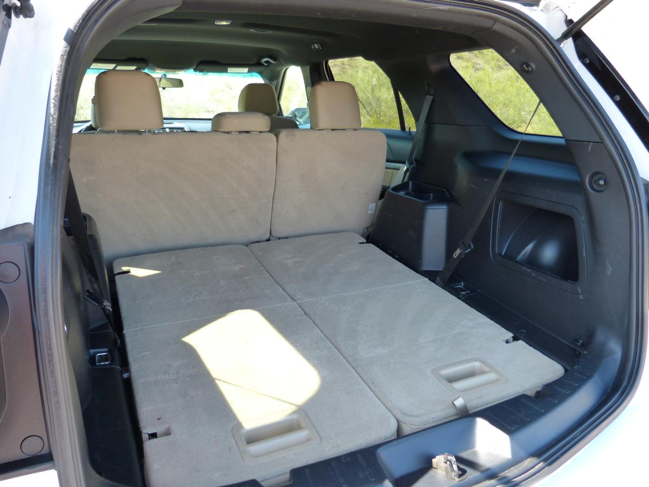 Ford Explorer Base 4WD 2016