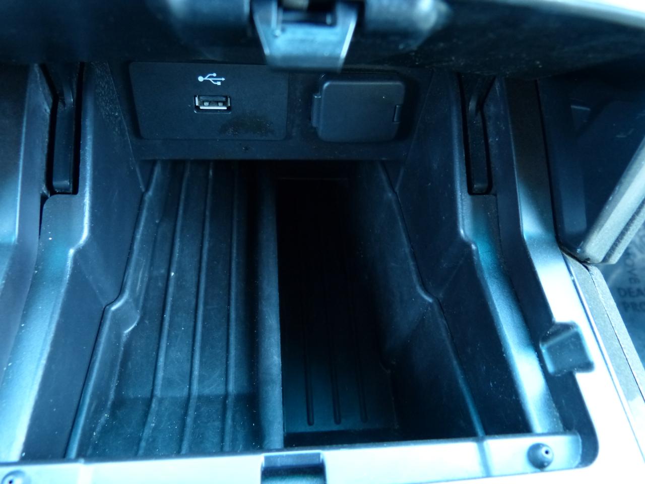 Ford Explorer Base 4WD 2016