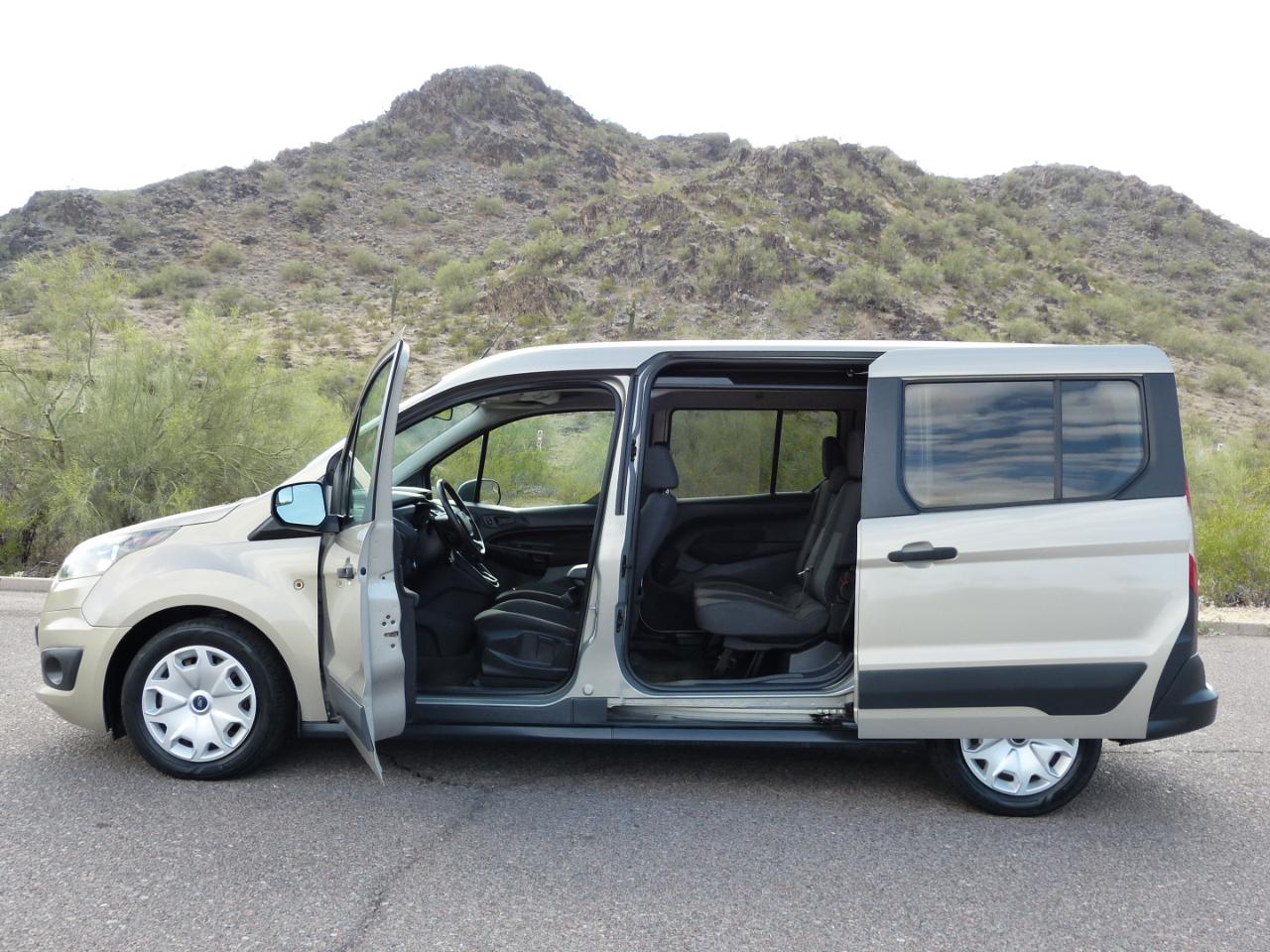 Ford Transit Connect Wagon XL w/Rear Liftgate LWB 2016