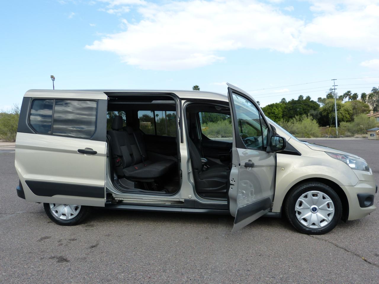 Ford Transit Connect Wagon XL w/Rear Liftgate LWB 2016