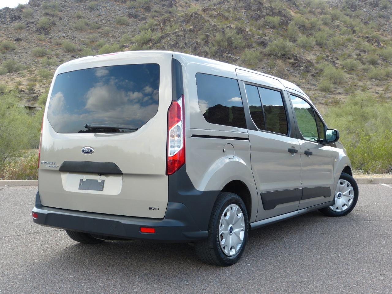 Ford Transit Connect Wagon XL w/Rear Liftgate LWB 2016