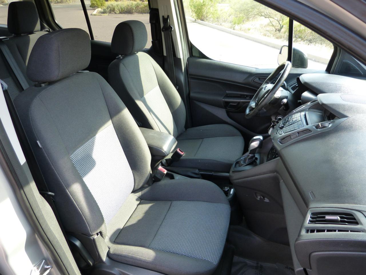 Ford Transit Connect Wagon XL w/Rear Liftgate LWB 2016