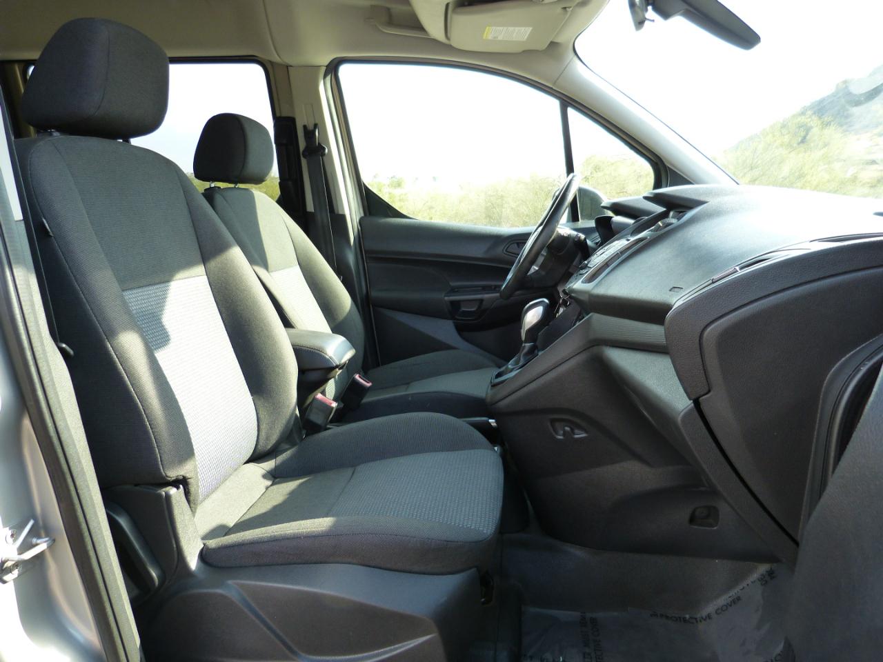 Ford Transit Connect Wagon XL w/Rear Liftgate LWB 2016