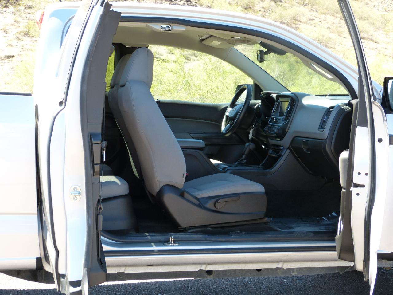 Chevrolet Colorado Work Truck Ext. Cab 2WD 2017