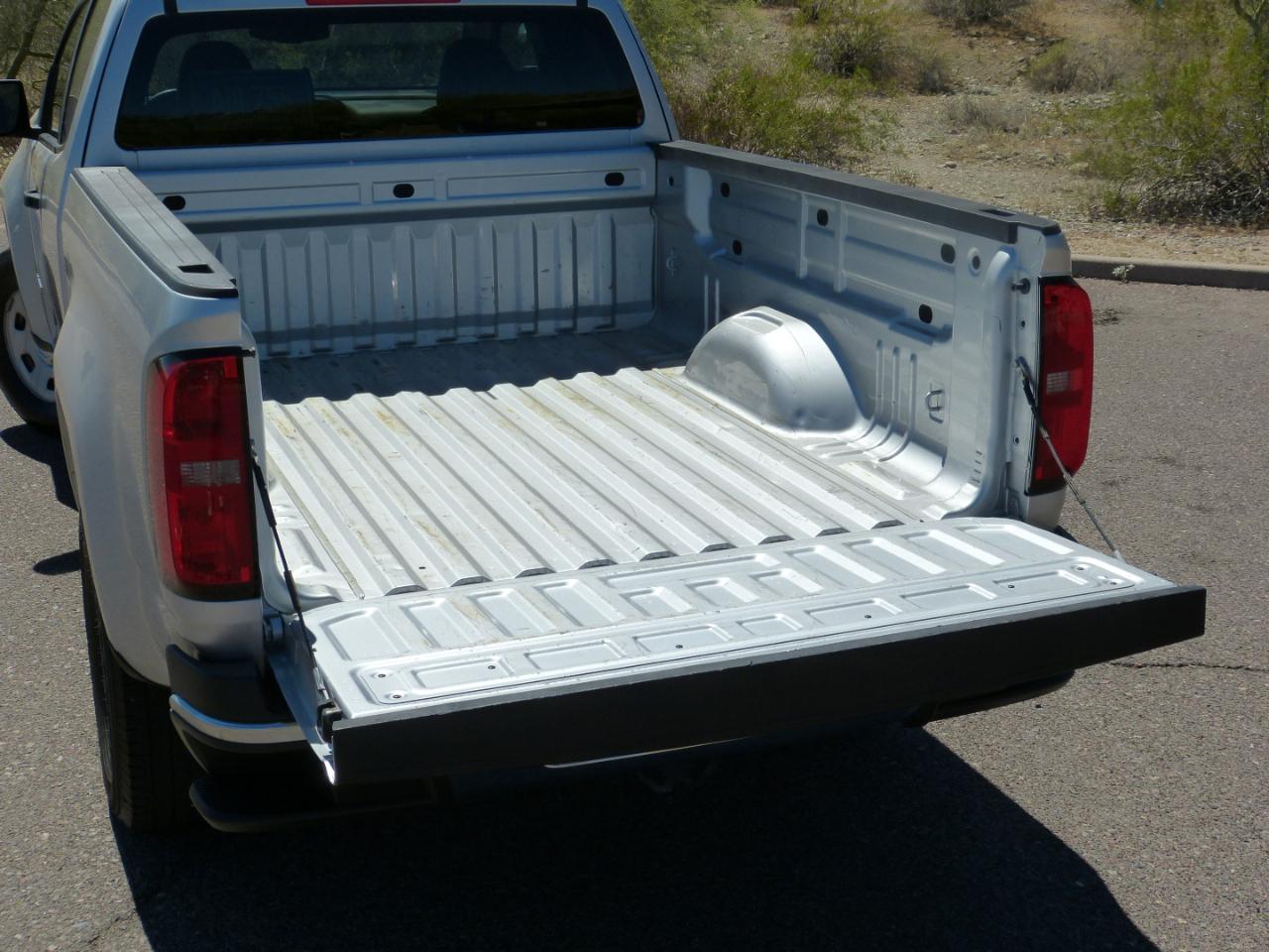 Chevrolet Colorado Work Truck Ext. Cab 2WD 2017