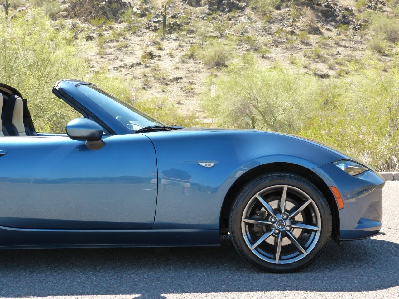 Mazda MX-5 Miata RF Grand Touring 6AT 2018