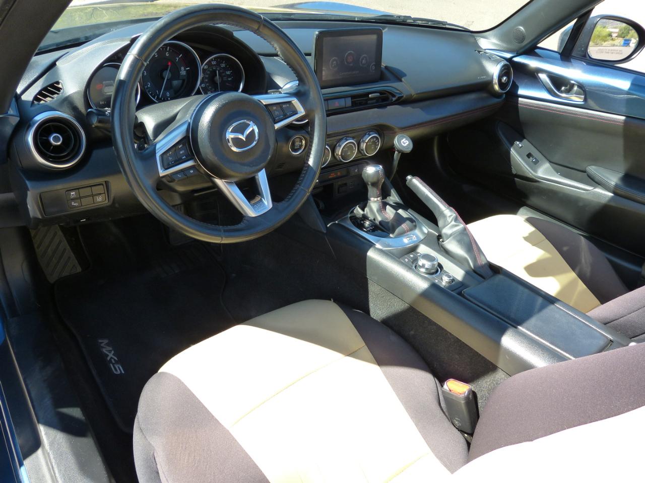 Mazda MX-5 Miata RF Grand Touring 6AT 2018