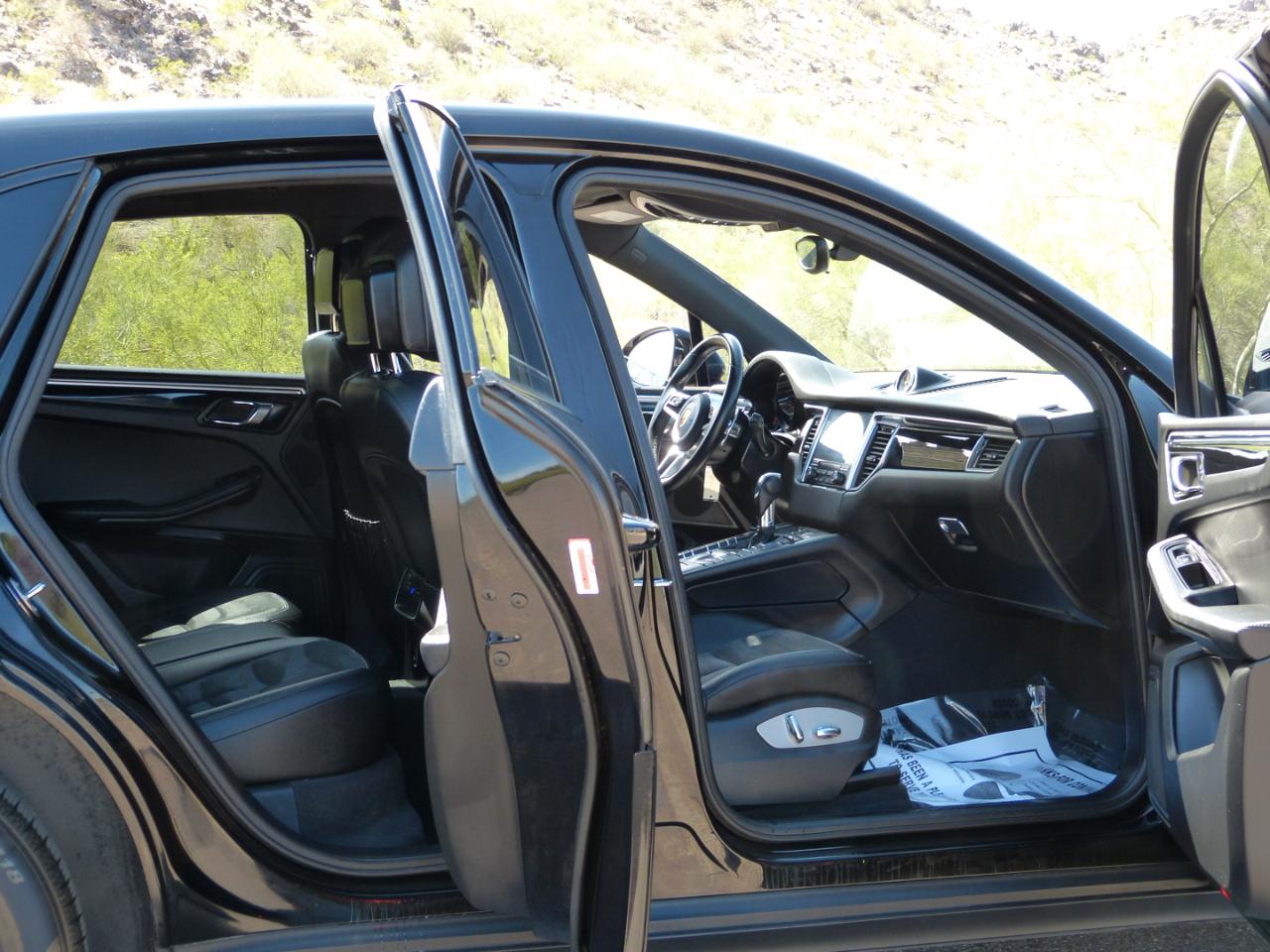 Porsche Macan GTS 2018