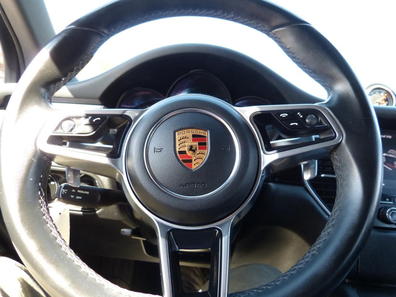 Porsche Macan GTS 2018