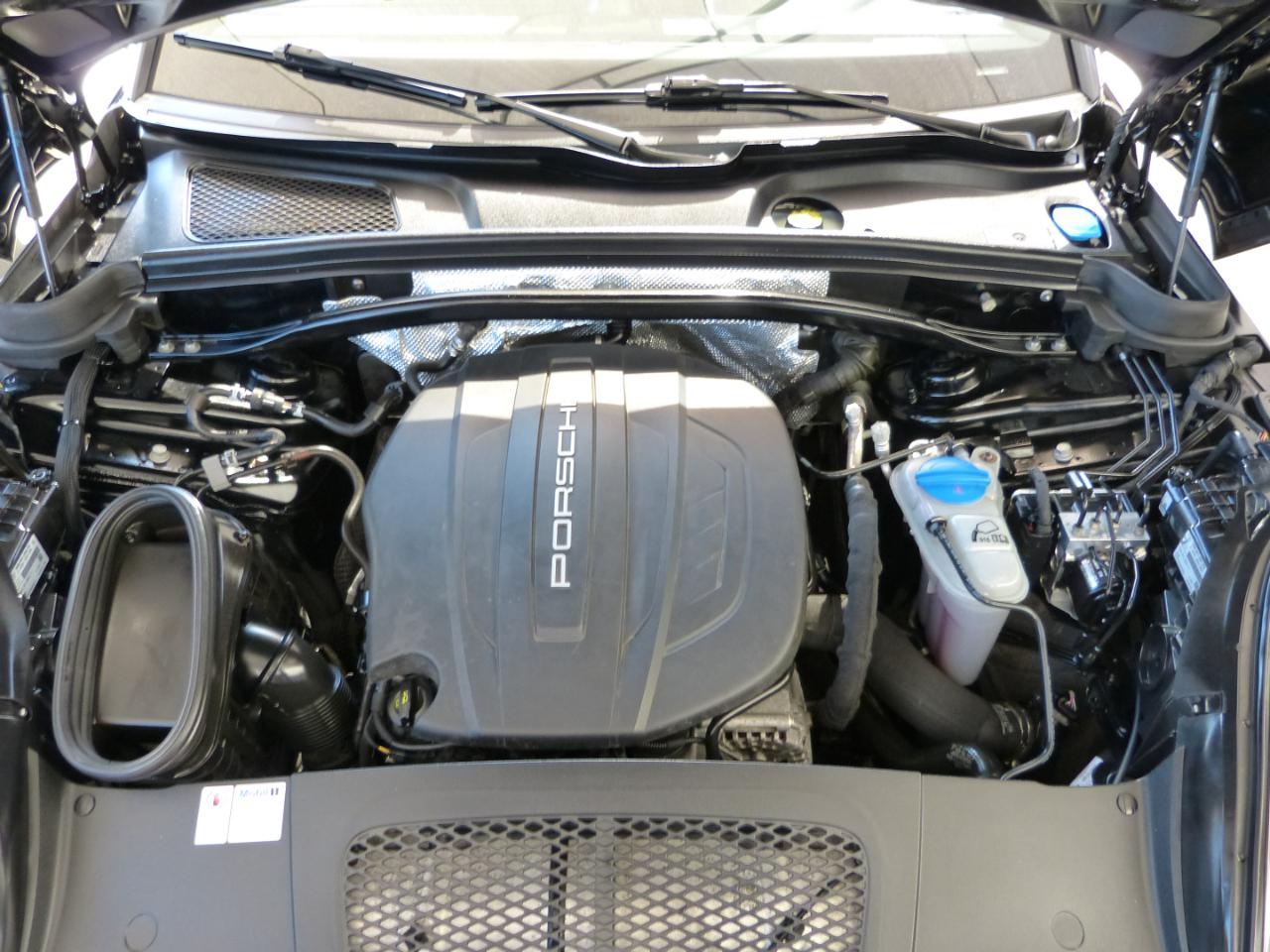 Porsche Macan GTS 2018