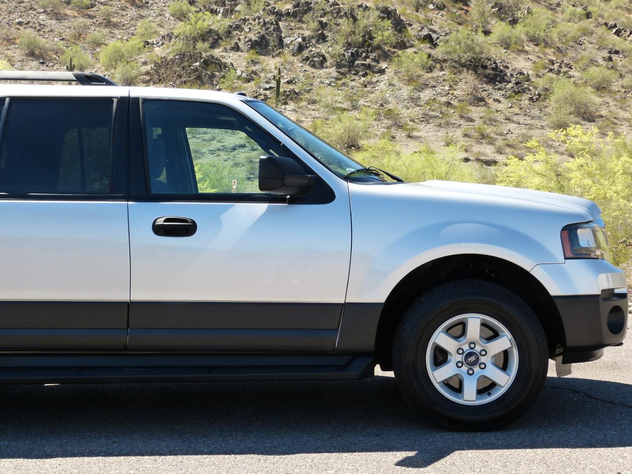 Ford Expedition EL XL 4WD 2017