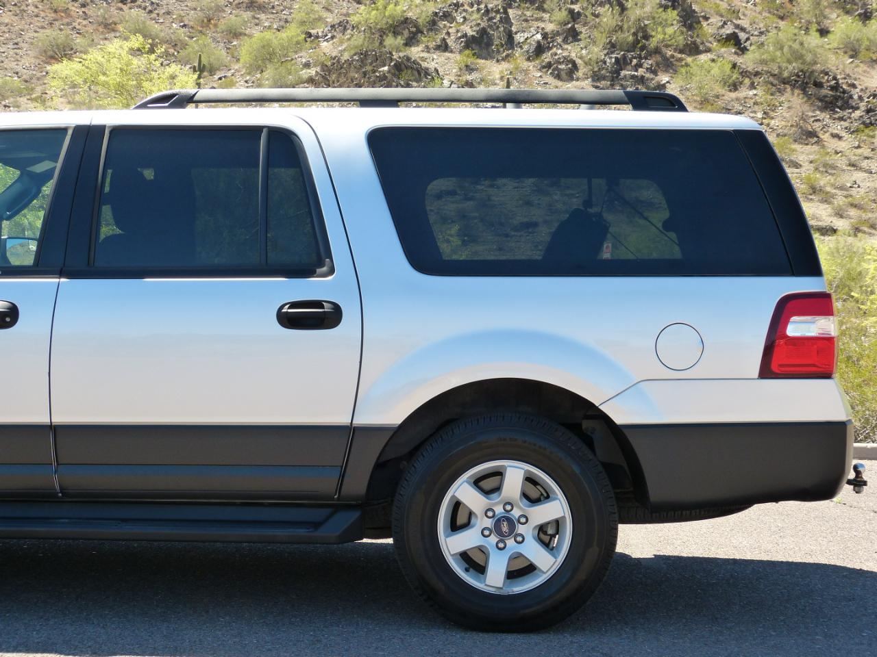 Ford Expedition EL XL 4WD 2017