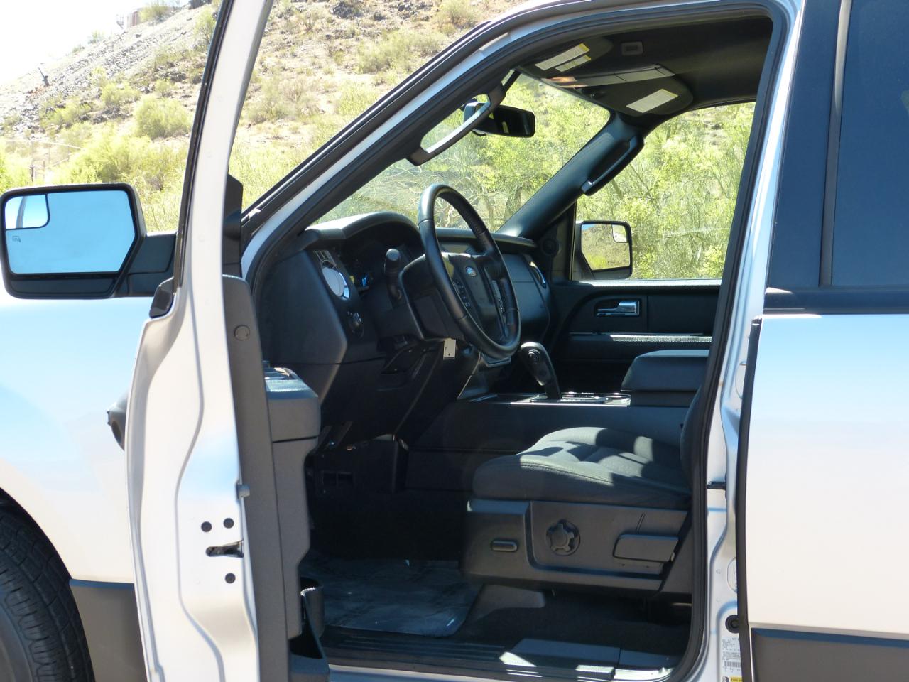 Ford Expedition EL XL 4WD 2017