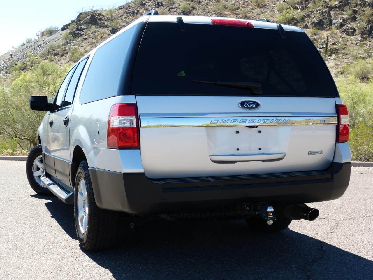 Ford Expedition EL XL 4WD 2017