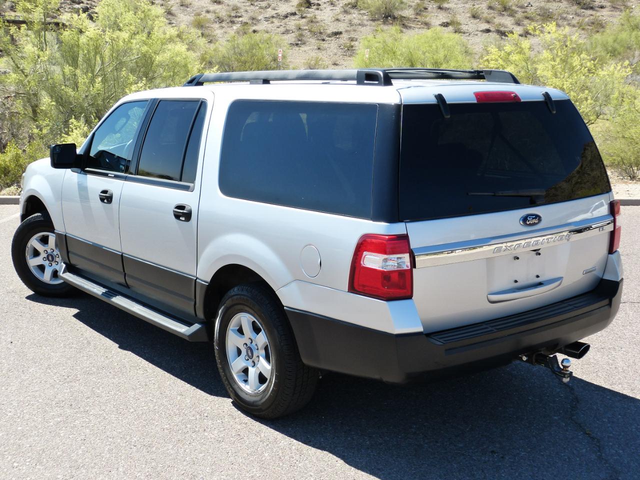 Ford Expedition EL XL 4WD 2017