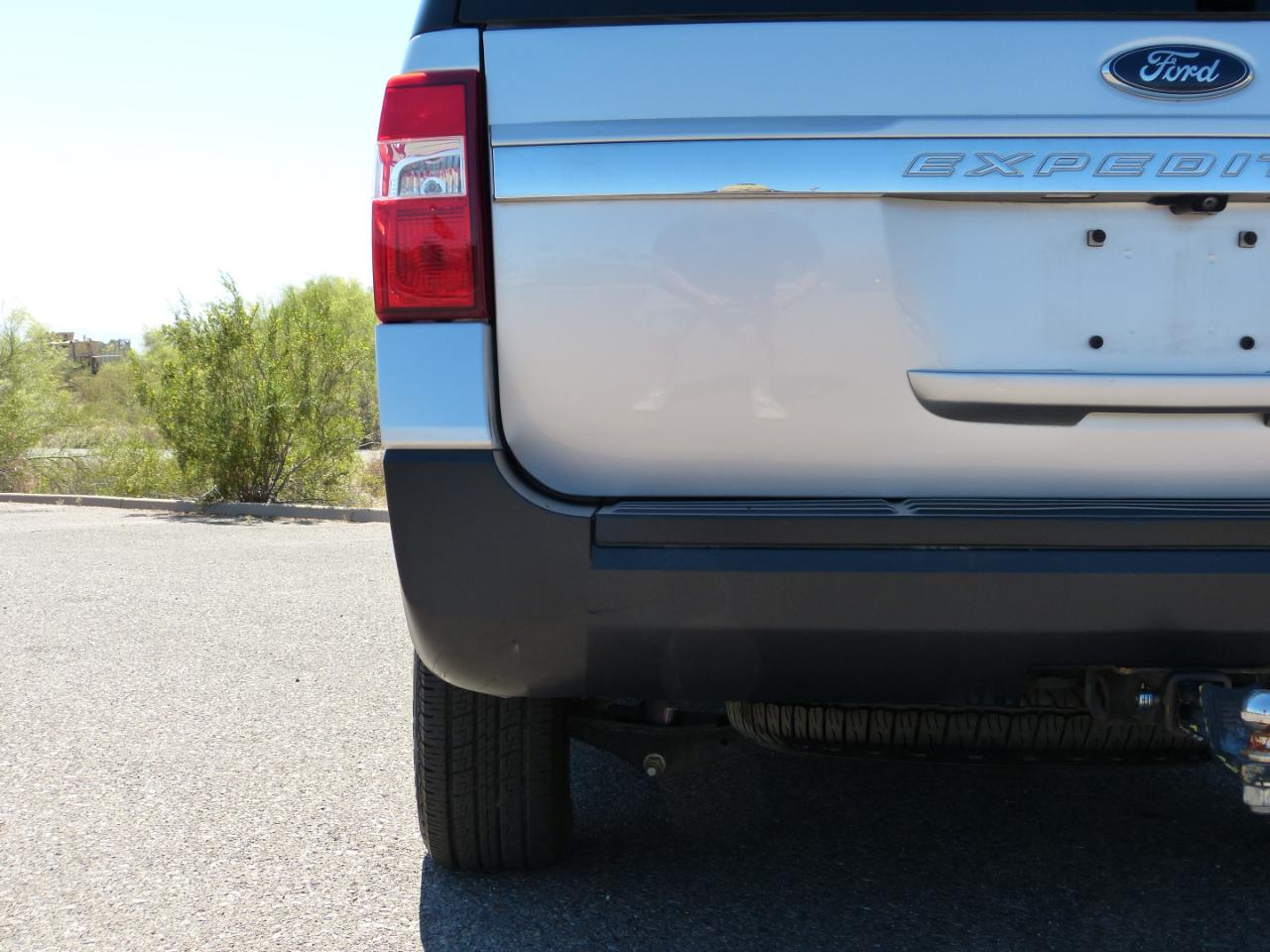 Ford Expedition EL XL 4WD 2017