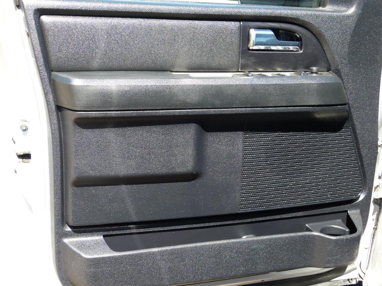 Ford Expedition EL XL 4WD 2017