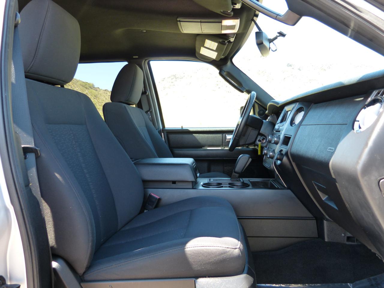 Ford Expedition EL XL 4WD 2017