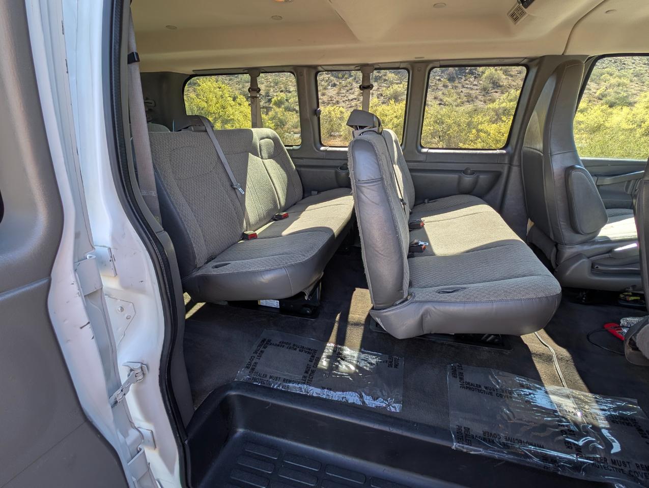 Chevrolet Express LS 2500 2016