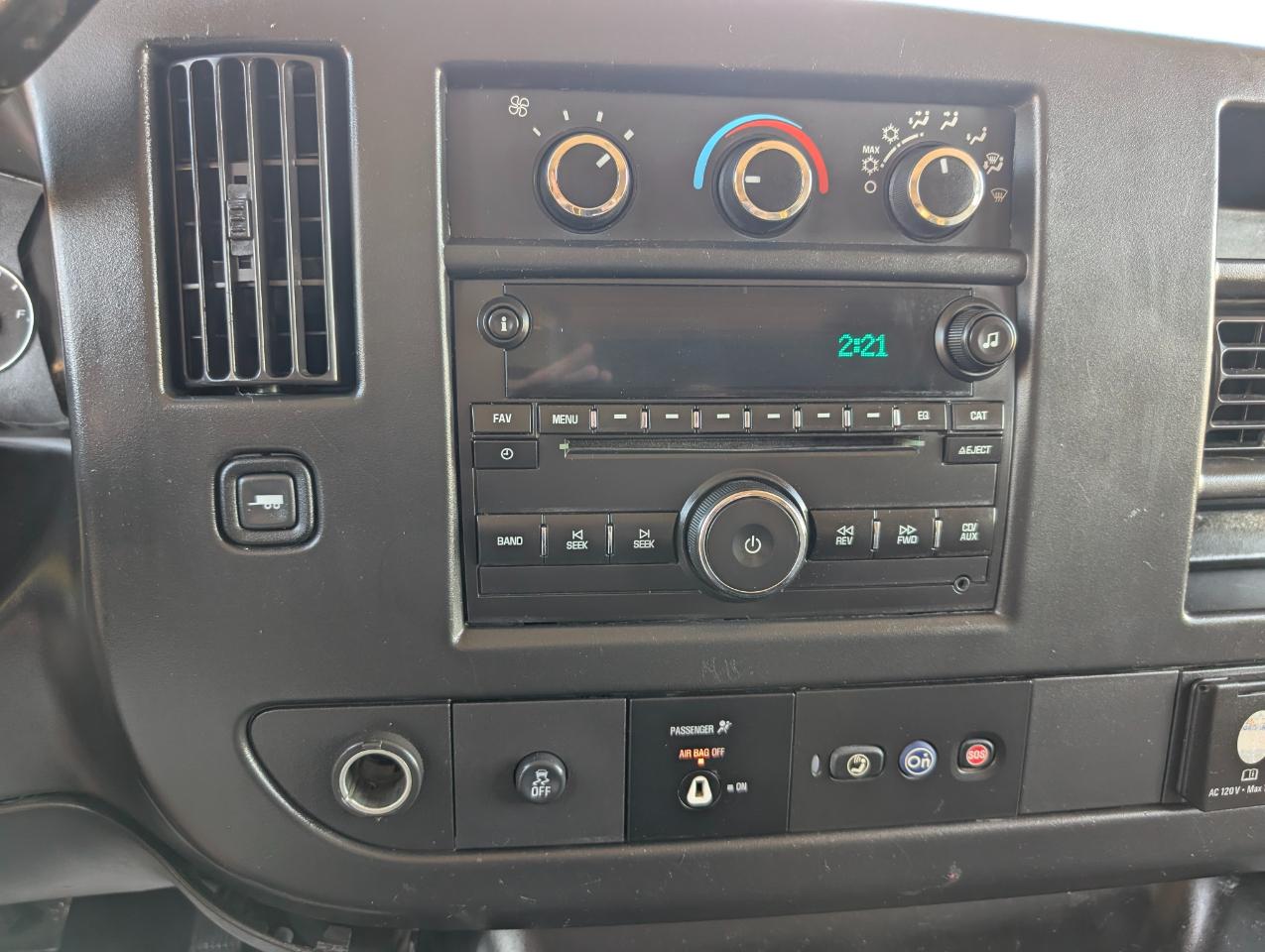 Chevrolet Express LS 2500 2016