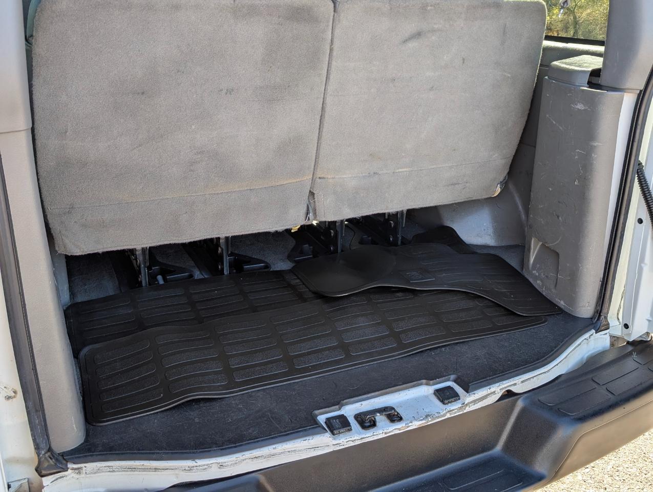 Chevrolet Express LS 2500 2016