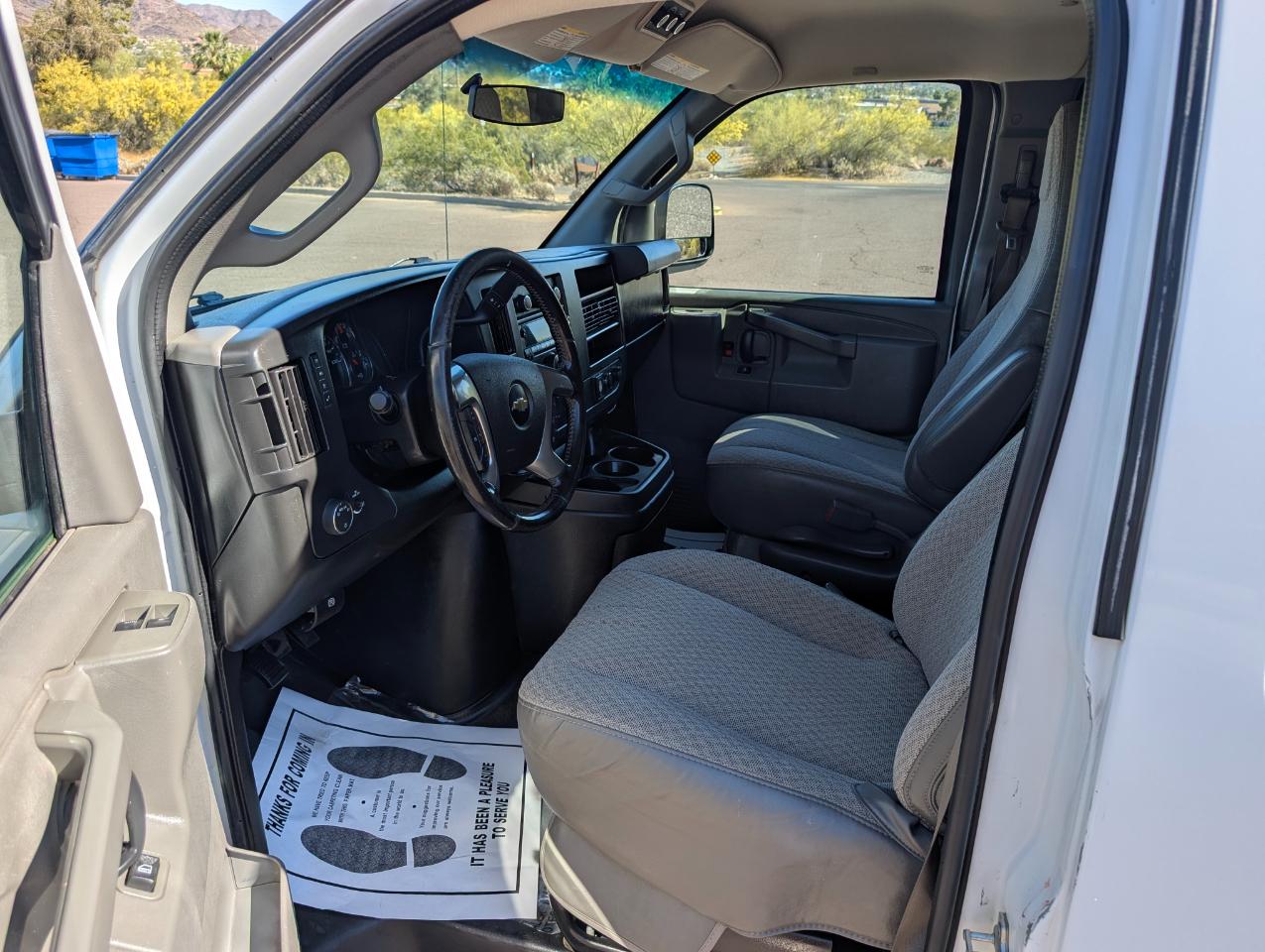 Chevrolet Express LS 2500 2016