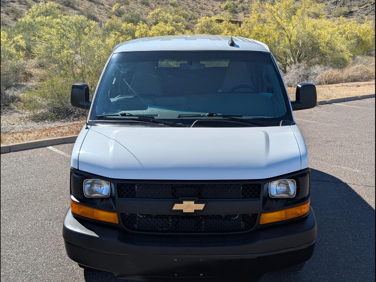 Chevrolet Express LS 2500 2016